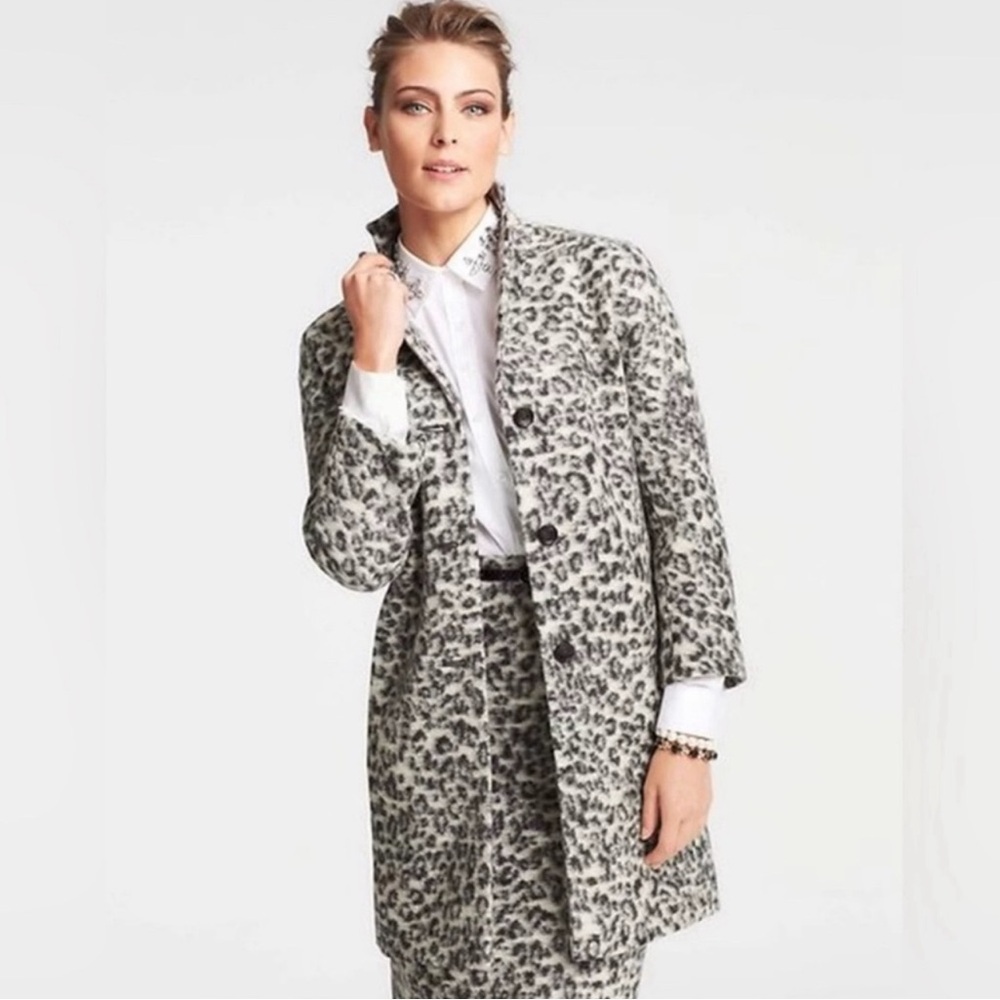 NWT Quiet Luxury RARE Winter Minimalist Classic Ann Taylor Wool Blend Coat